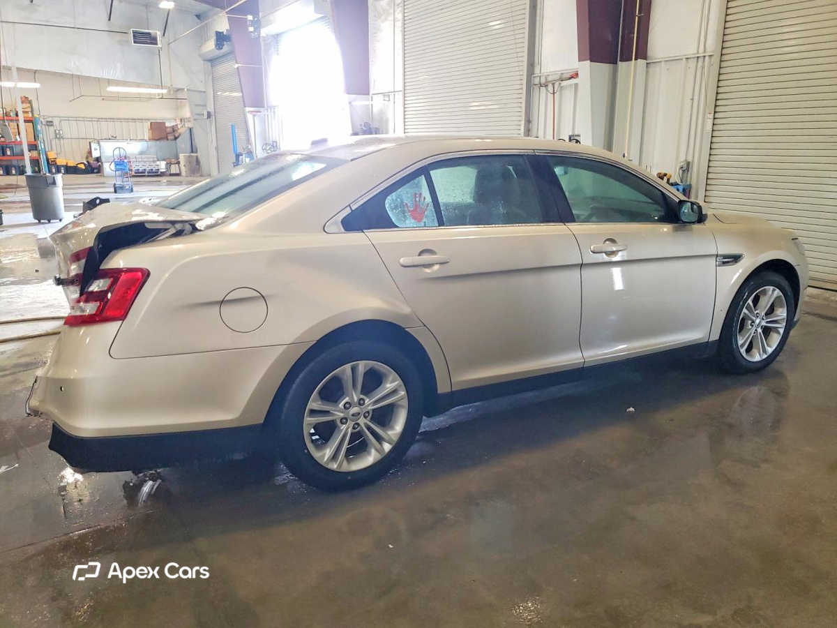Ford Taurus 2017