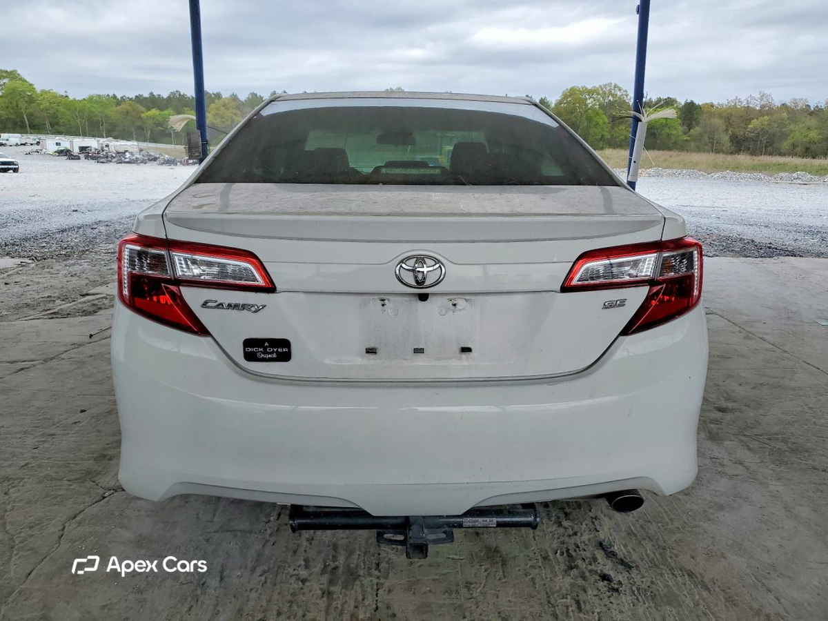 Toyota Camry 2012