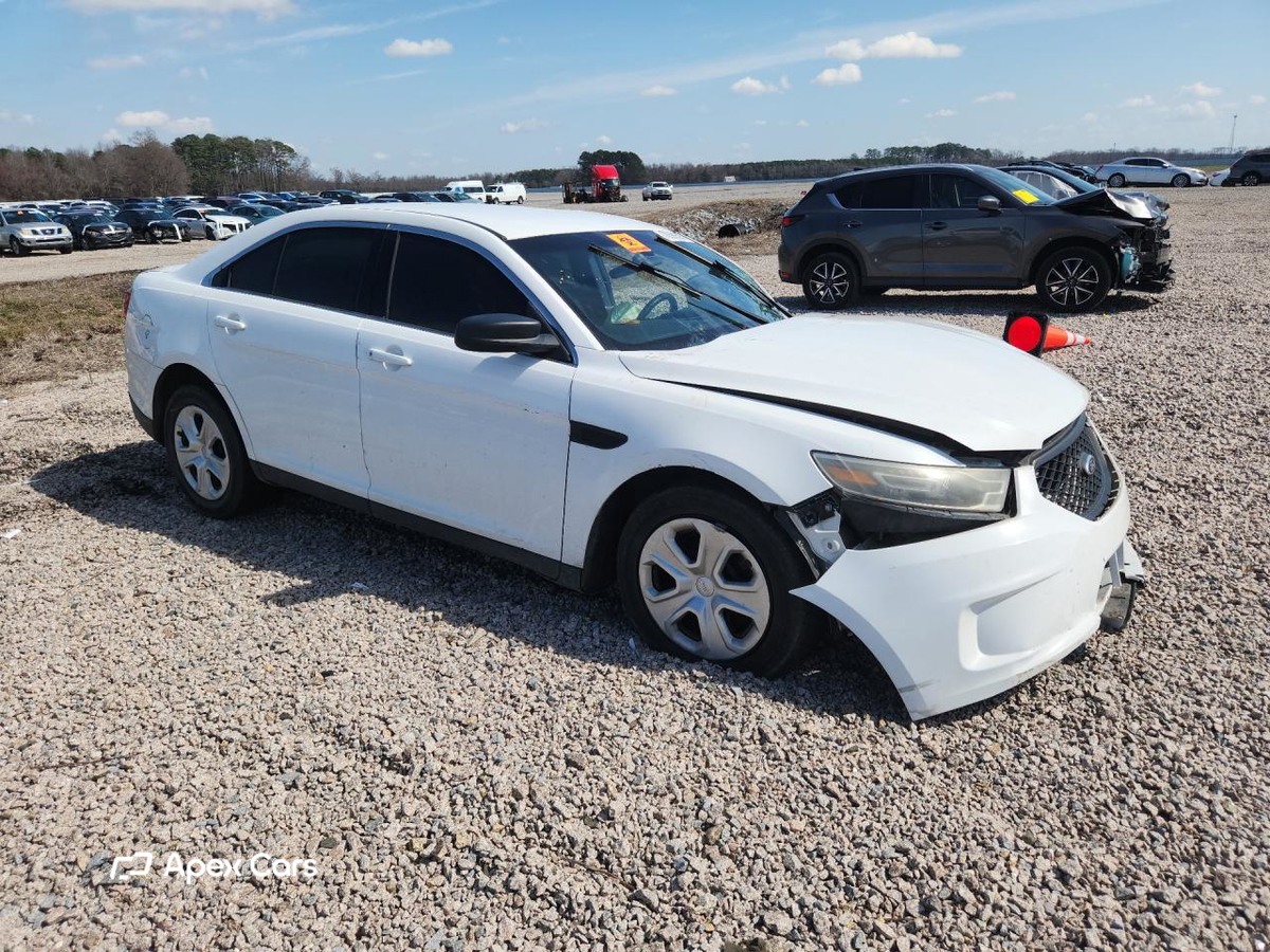 Ford Taurus 2015