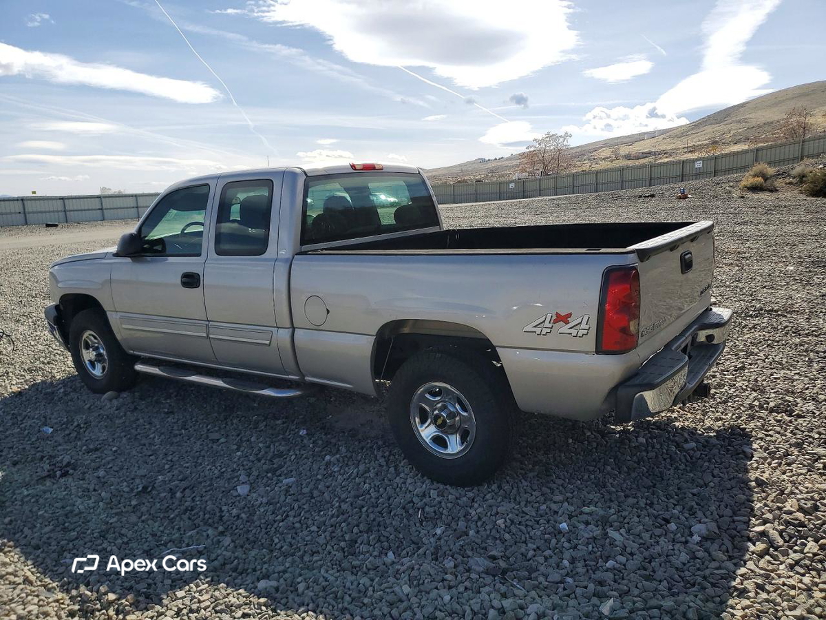 Chevrolet Silverado 2004