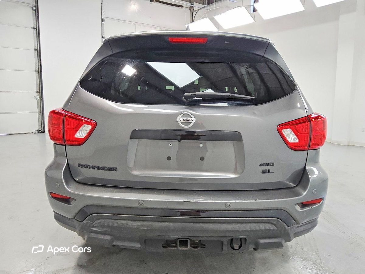 Nissan Pathfinder 2019