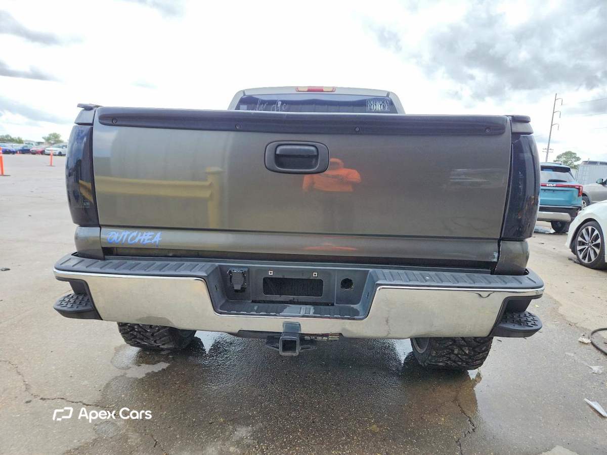 Chevrolet Silverado 2001