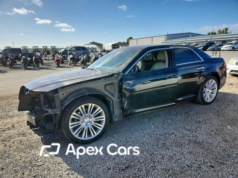Chrysler 300 2011 - Image 1 of 13