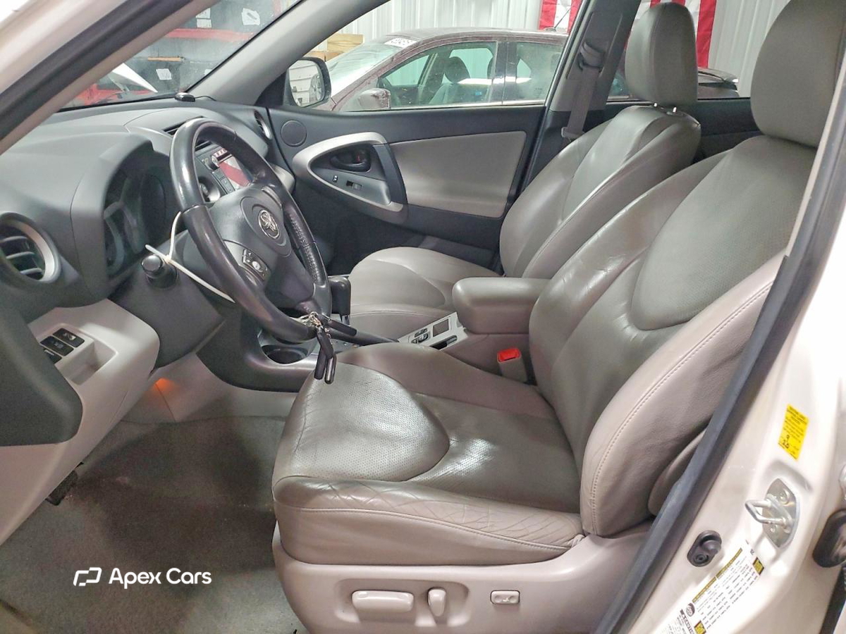 Toyota RAV 4 2010