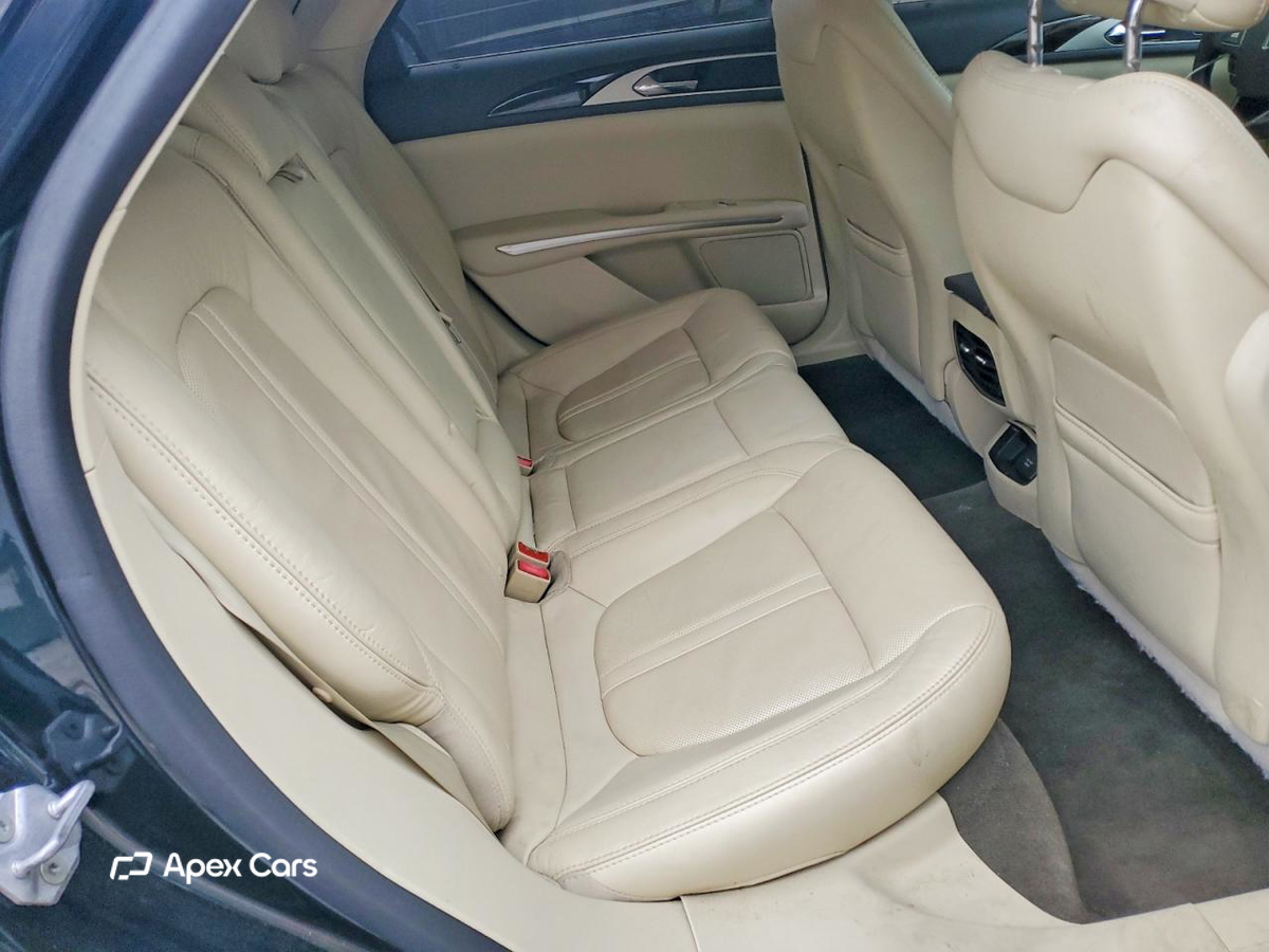 Lincoln MKZ 2014