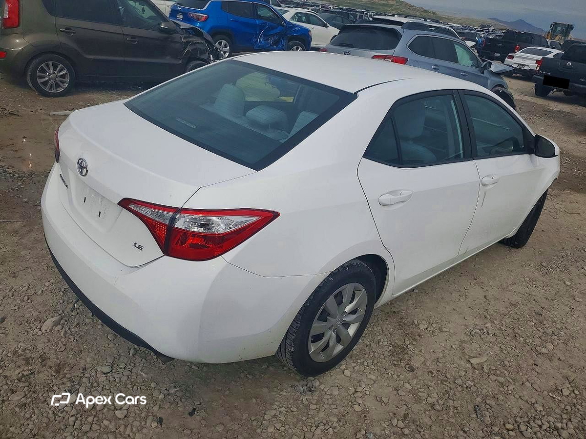 Toyota Corolla 2015