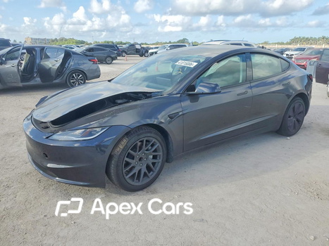 Tesla Model 3 2025 - Image 1 of 13