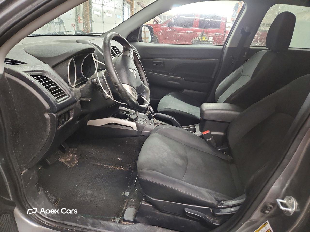 Mitsubishi Outlander 2013