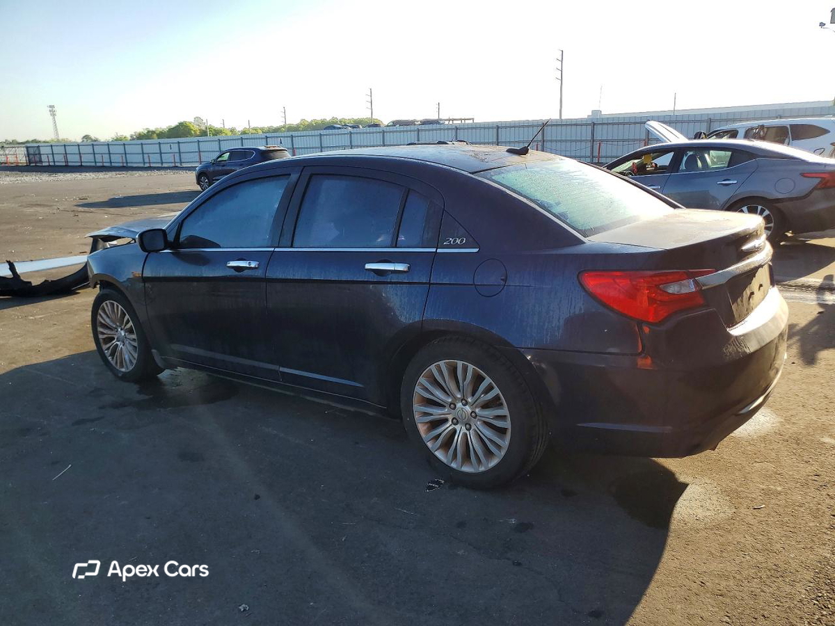 Chrysler 200 2012