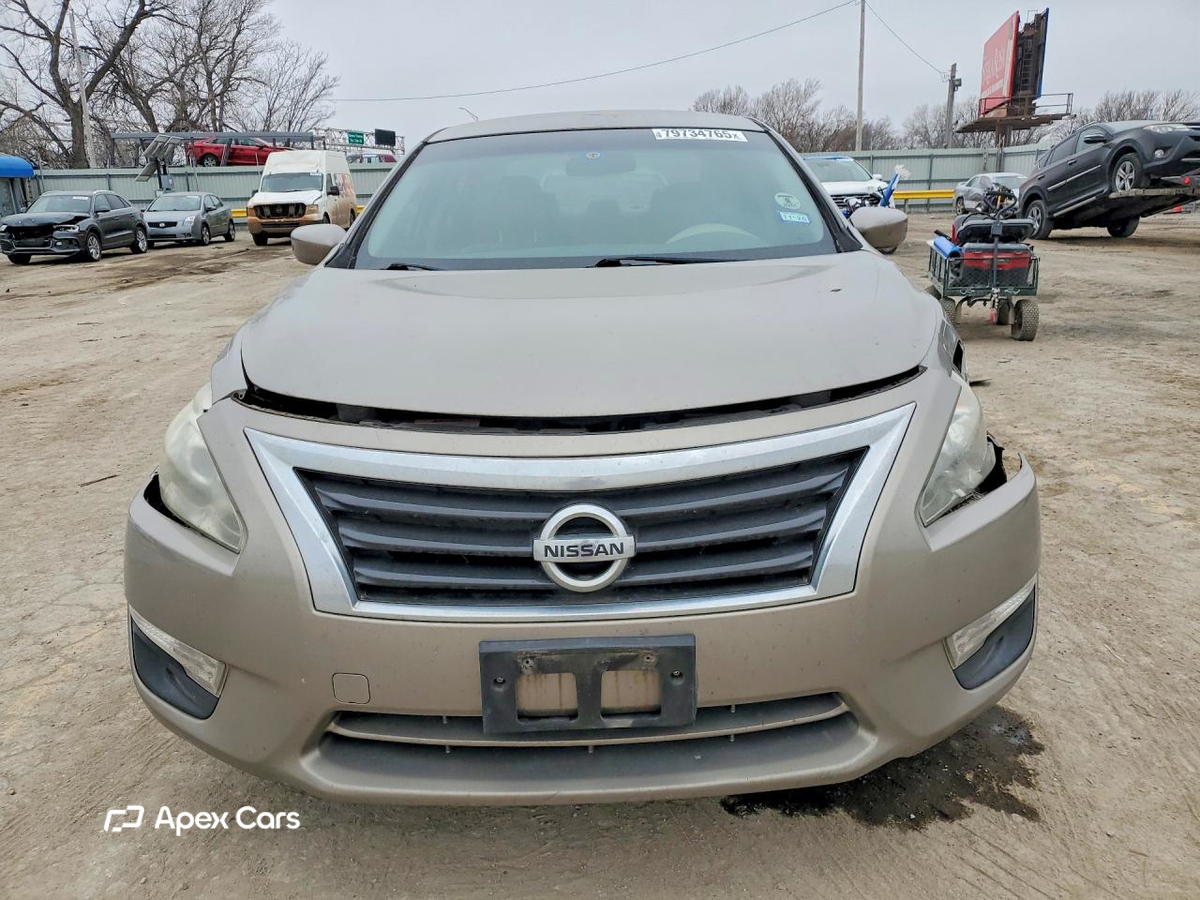 Nissan Altima 2014
