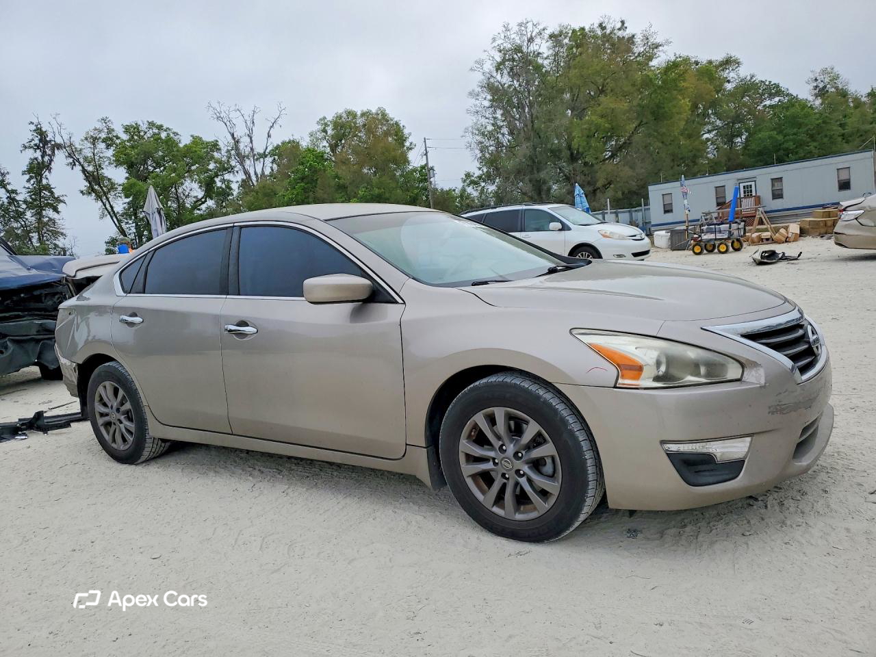 Nissan Altima 2015