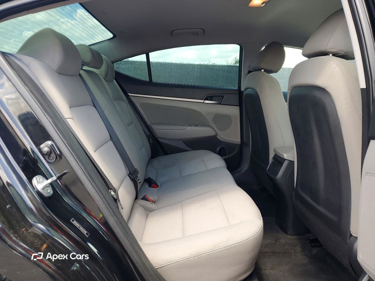 Hyundai Elantra 2018