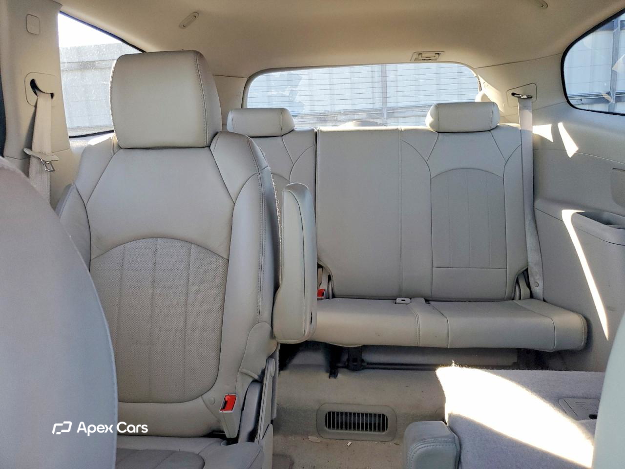 Buick Enclave 2011