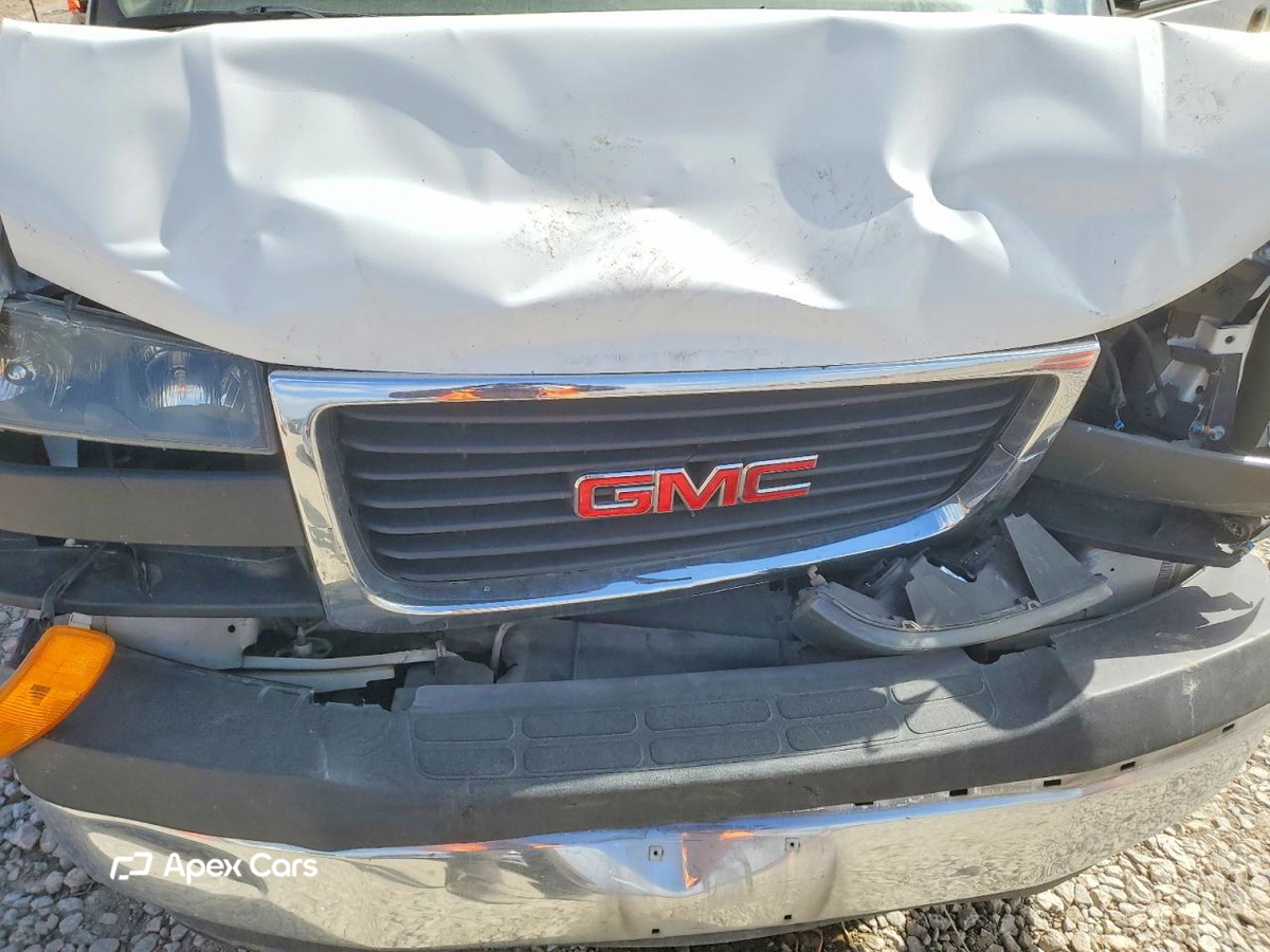 GMC Savana 2021