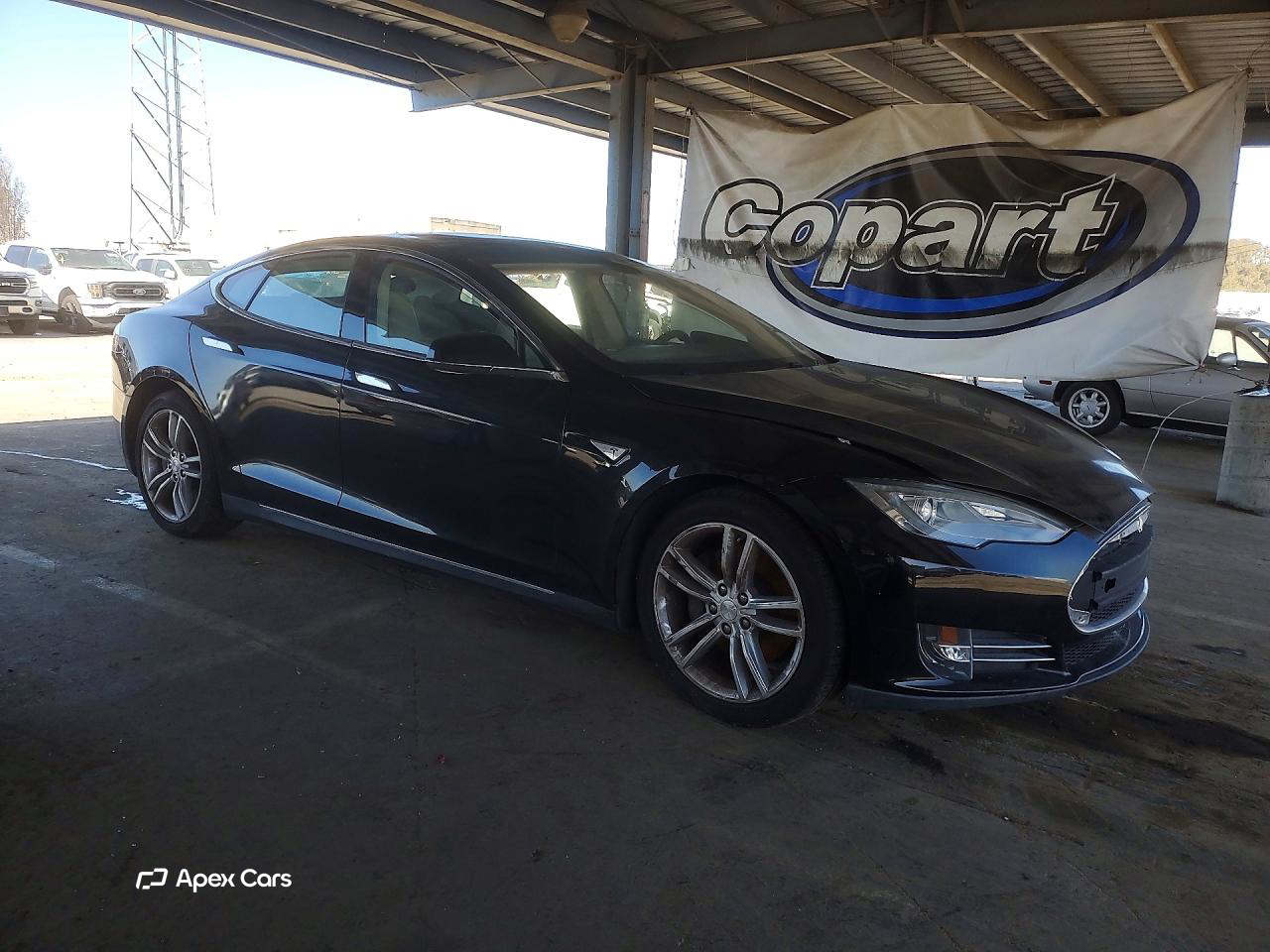 Tesla Model S 2013
