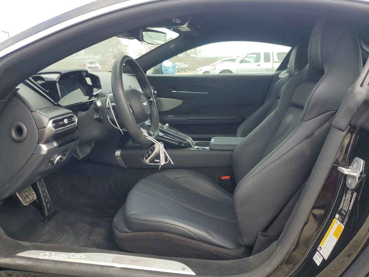 Aston Martin Vantage 2025