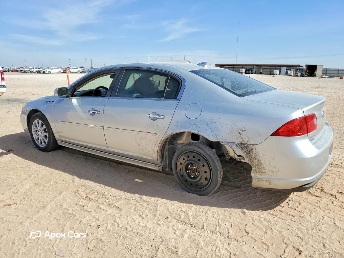 Buick Lucerne 2011