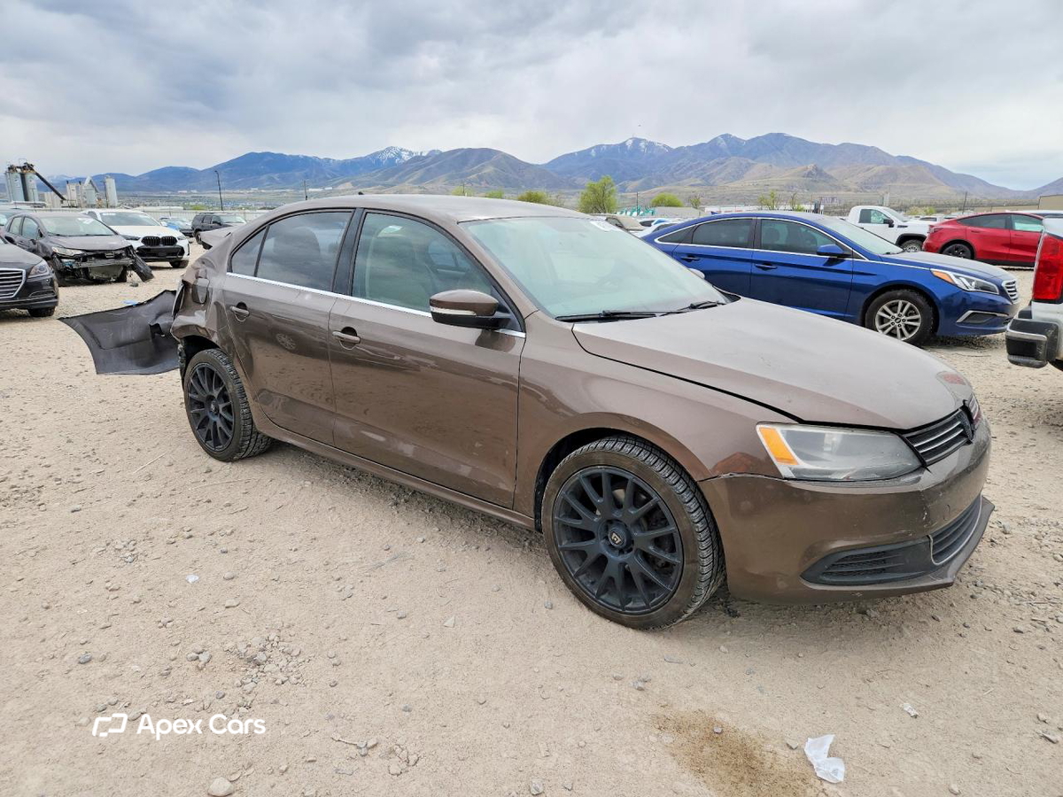 Volkswagen Jetta 2014