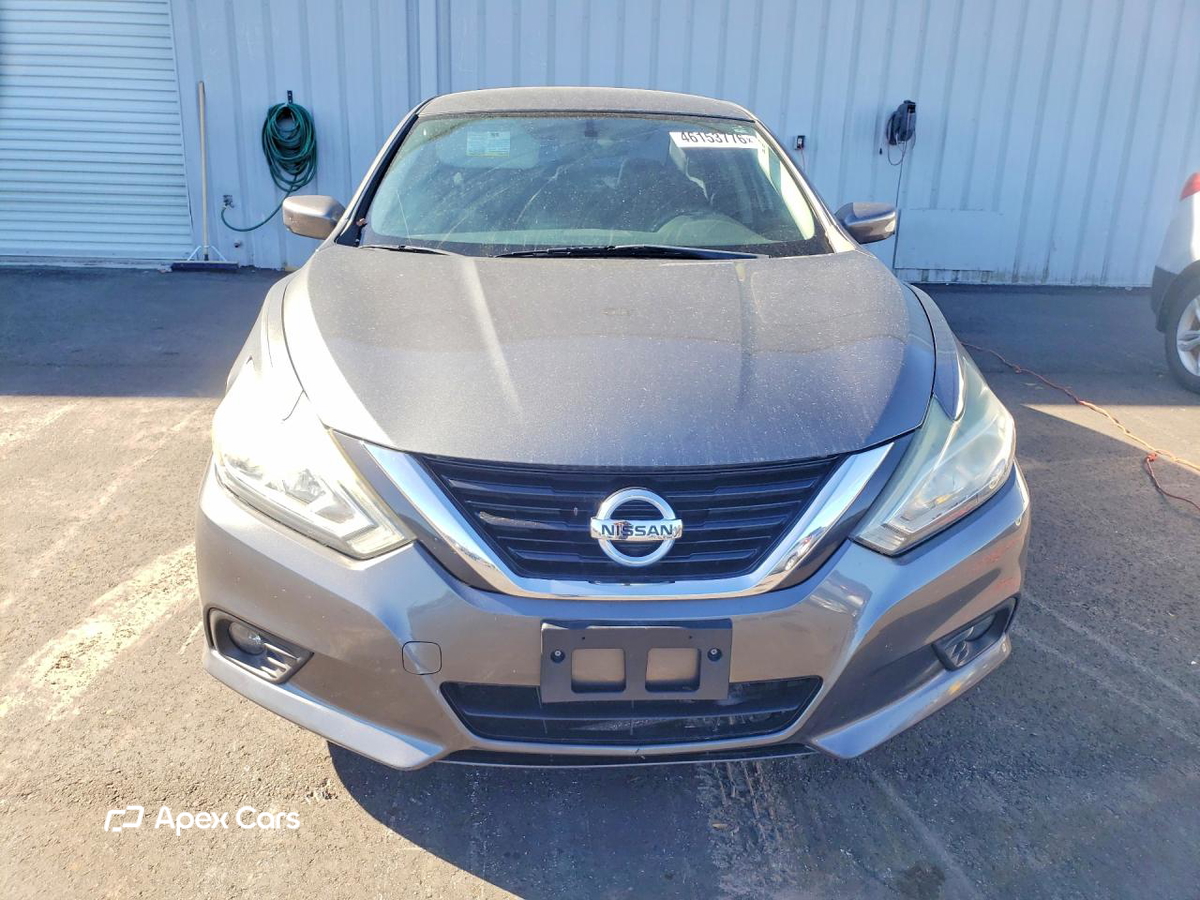Nissan Altima 2017
