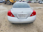 Nissan Altima 2010