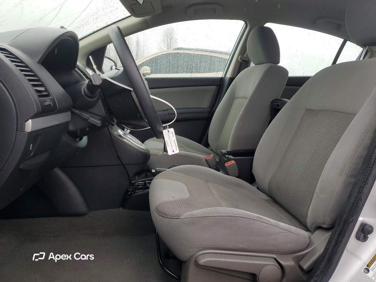 Nissan Sentra 2012