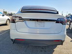 Tesla Model X 2024