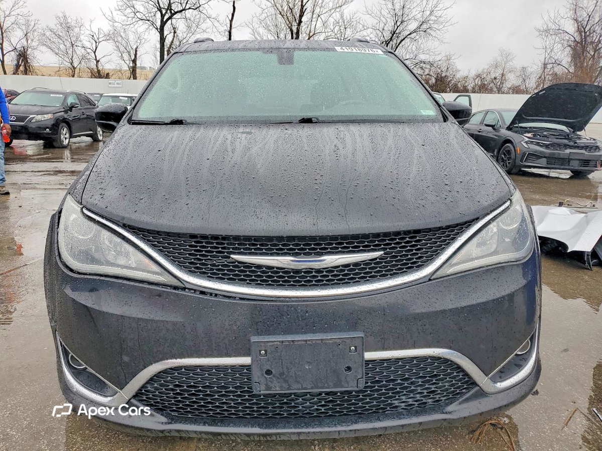 Chrysler Pacifica 2017