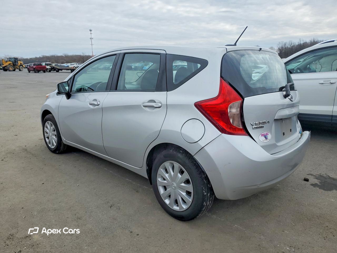 Nissan Versa 2016