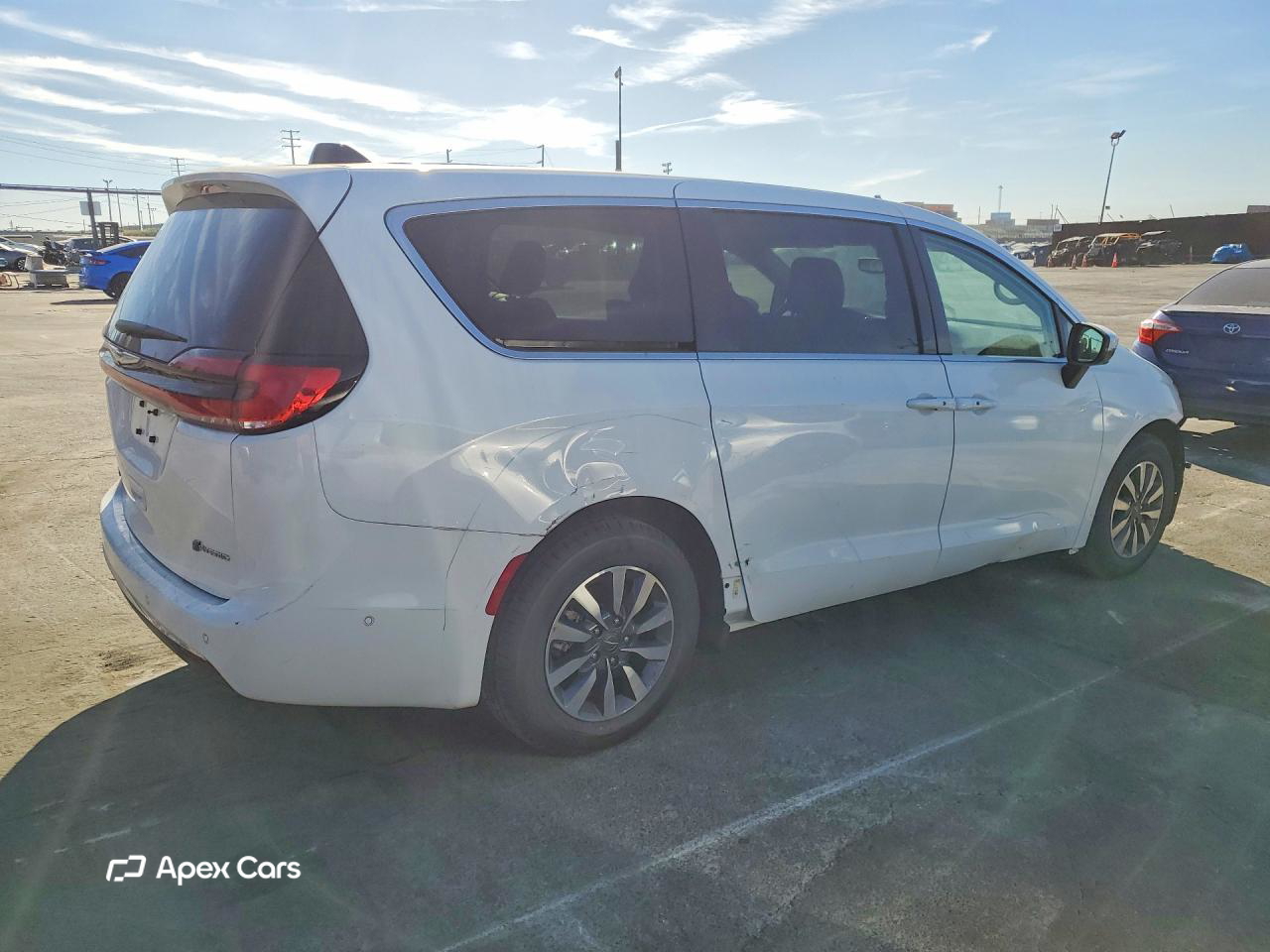 Chrysler Pacifica 2023