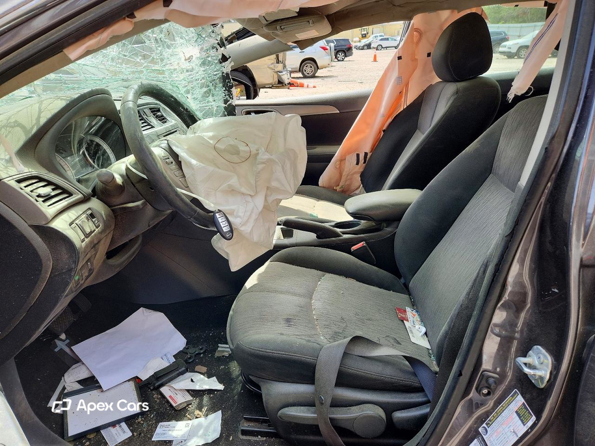 Nissan Sentra 2015
