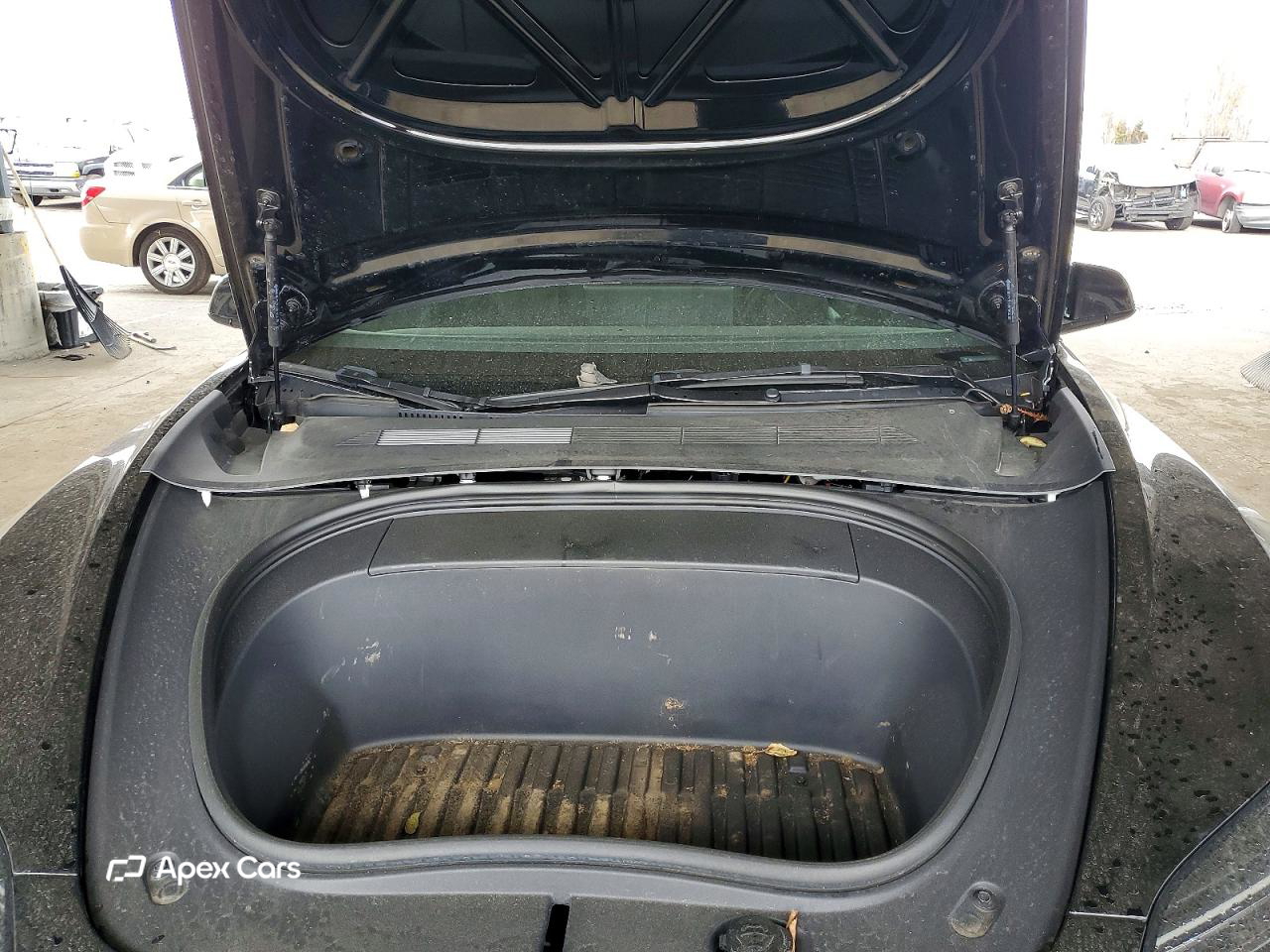 Tesla Model 3 2024