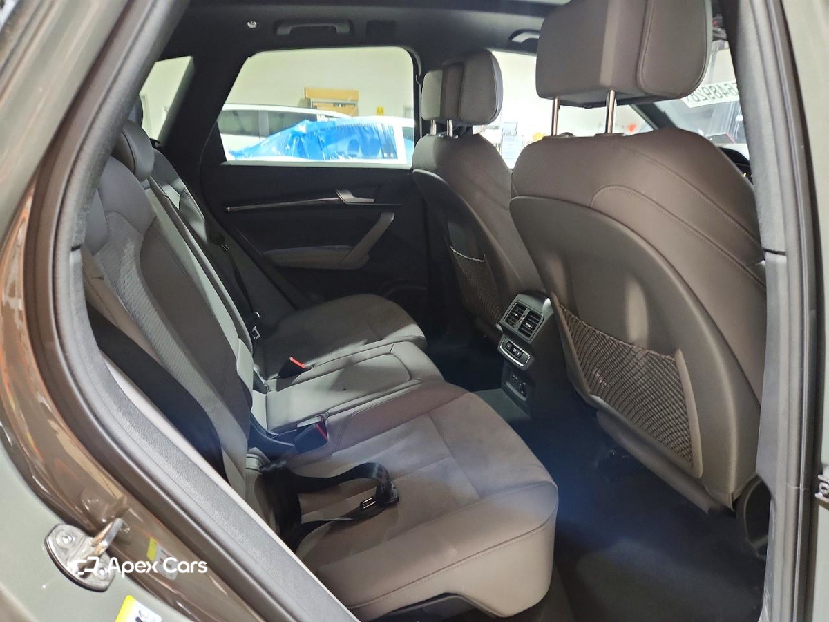 Audi SQ5 2024