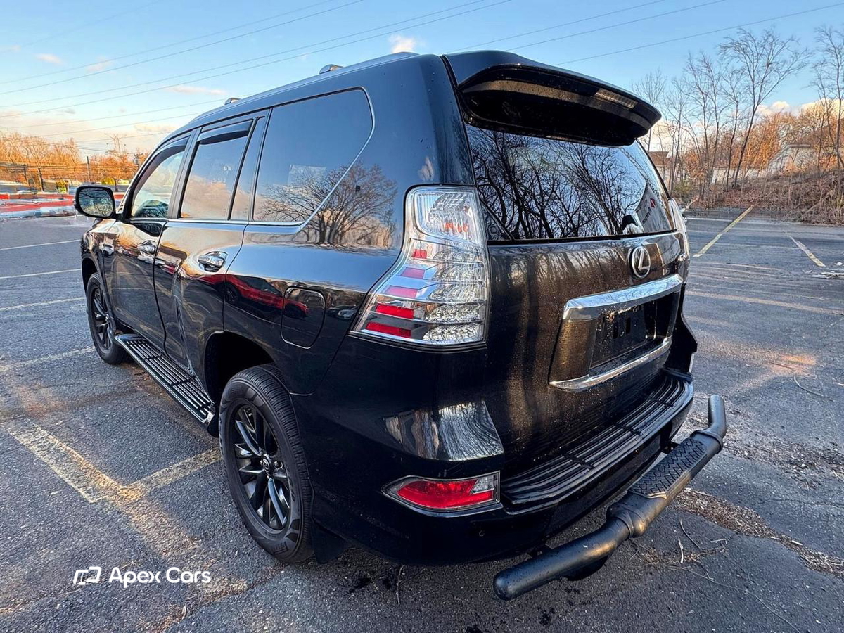 Lexus GX 2023