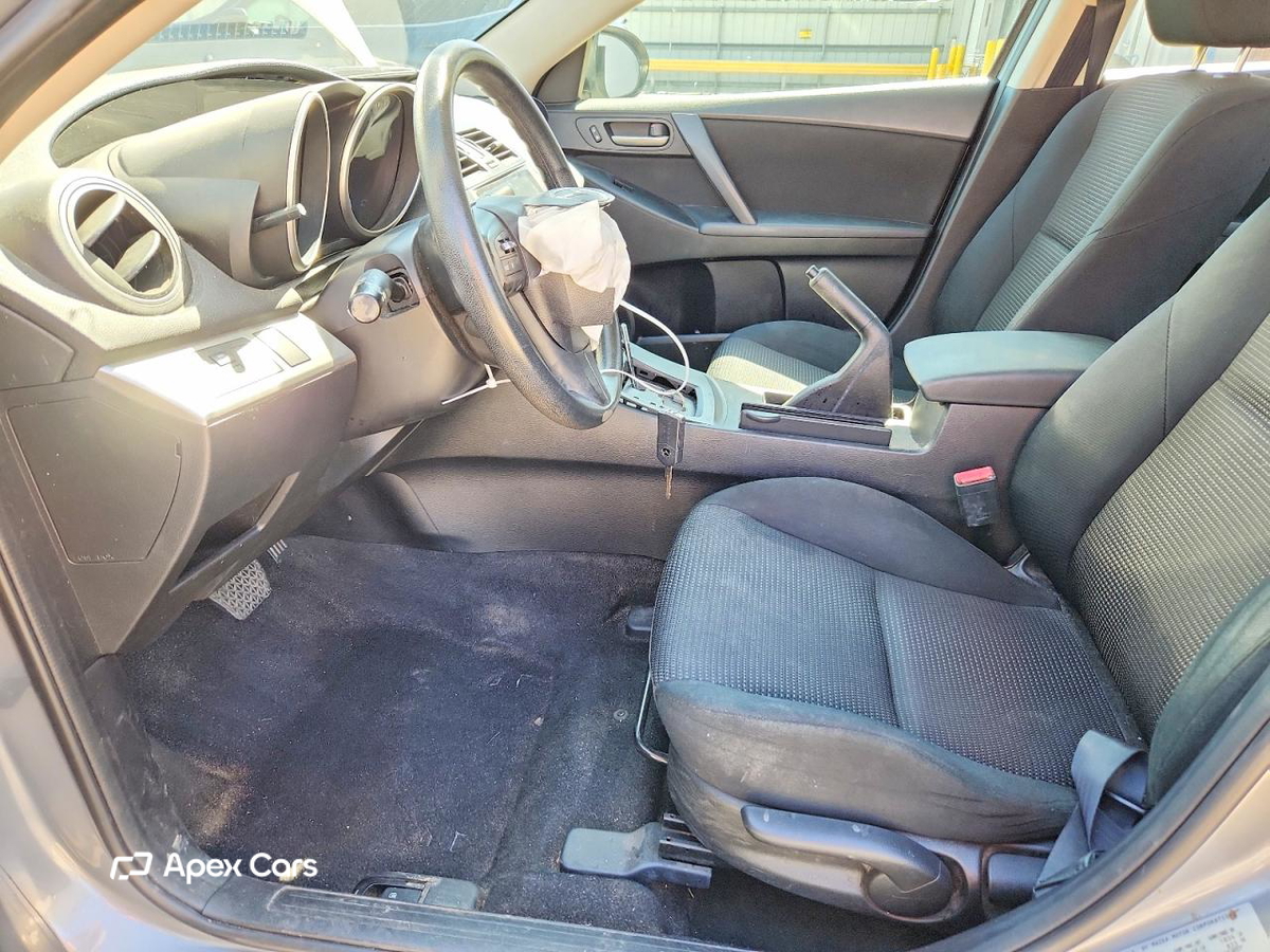 Mazda 3 2012
