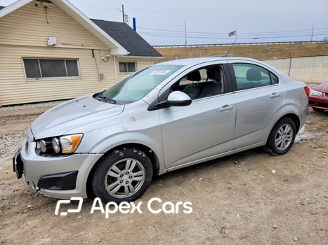 Chevrolet Sonic 2015 - Image 1 of 13