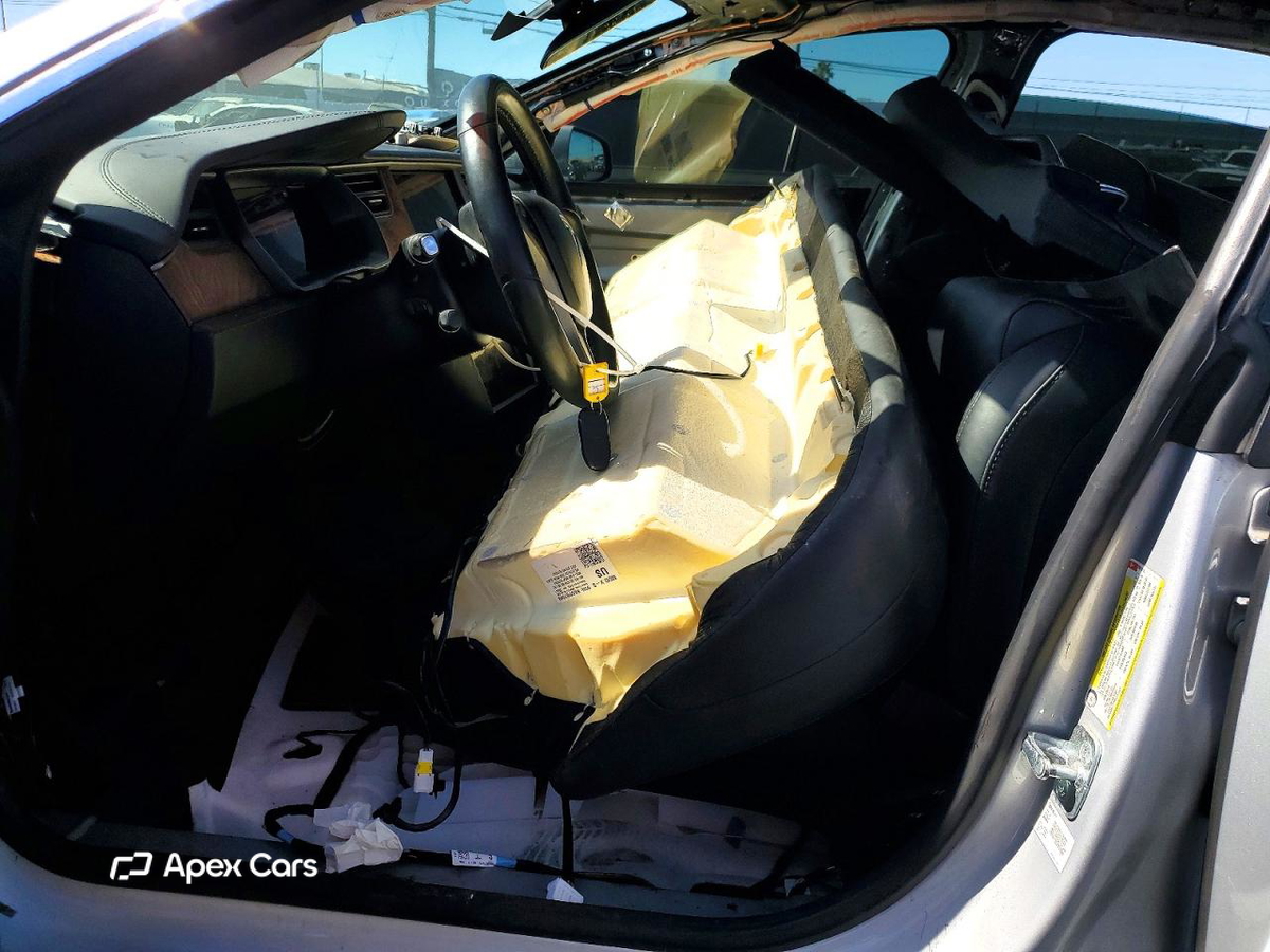 Tesla Model S 2018