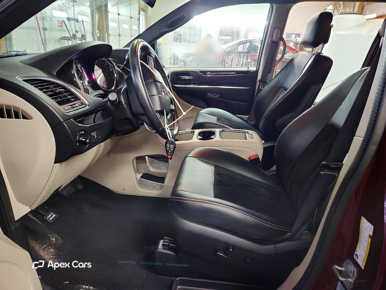 Dodge Caravan 2017