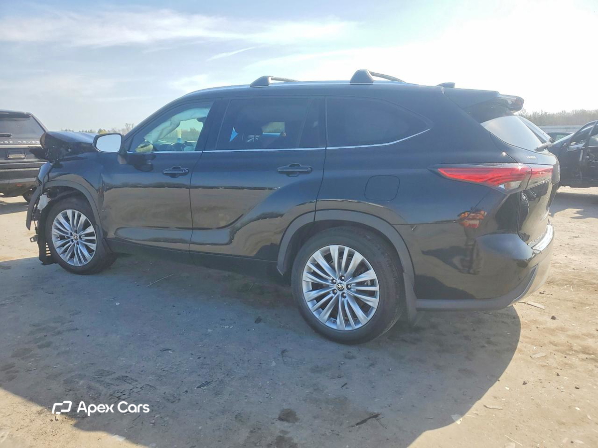 Toyota Highlander 2021