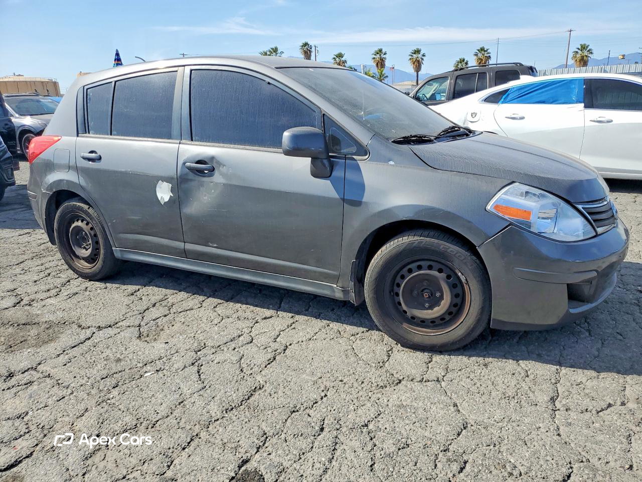 Nissan Versa 2011