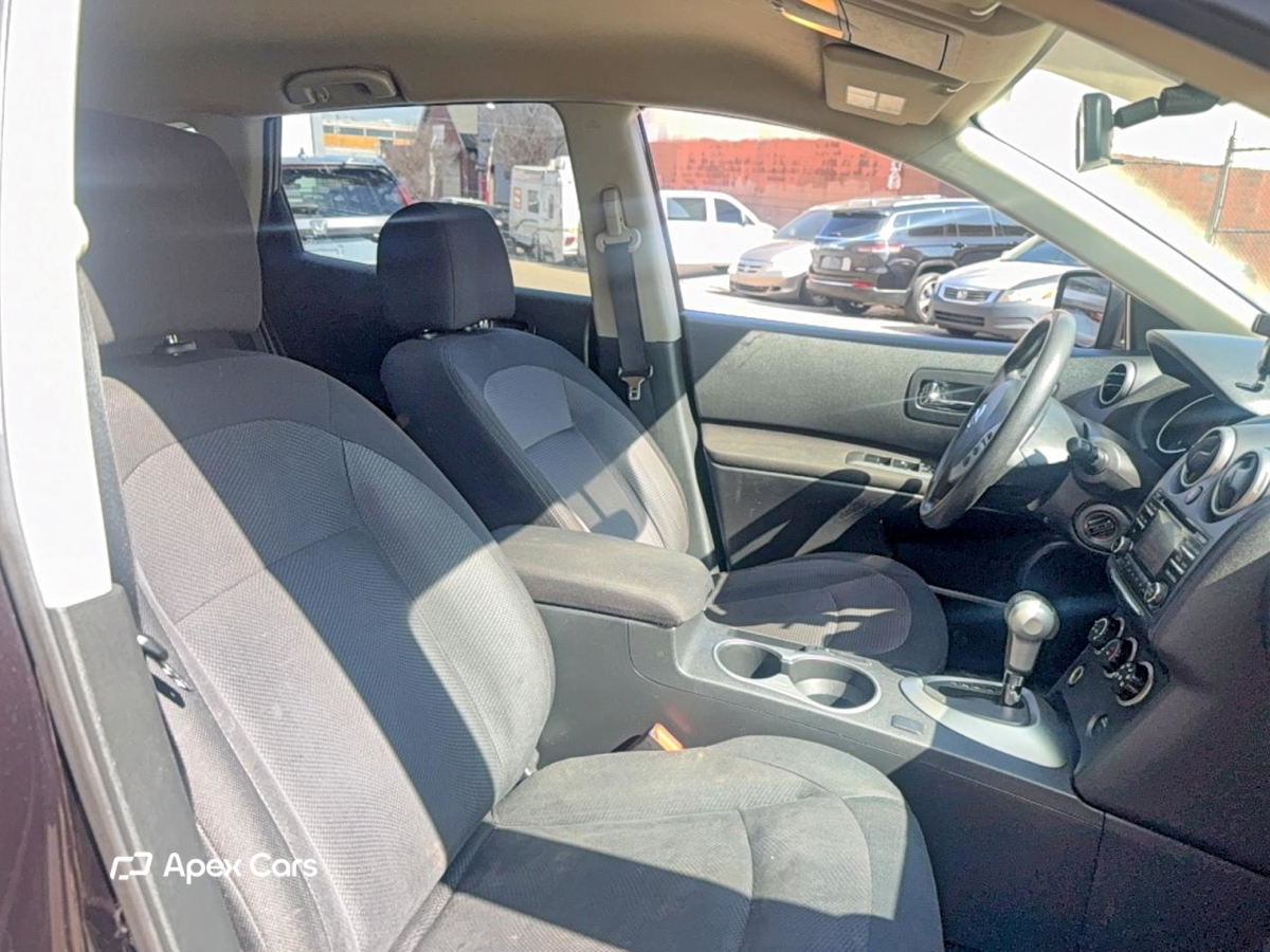 Nissan Rogue 2013