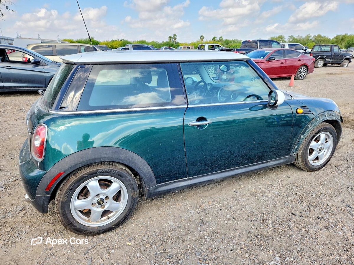 MINI Cooper 2009