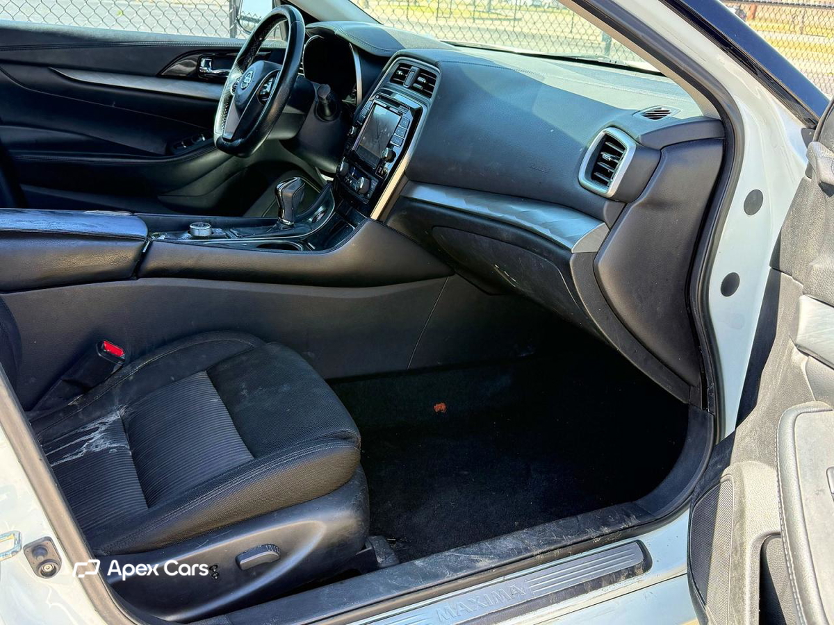 Nissan Maxima 2016