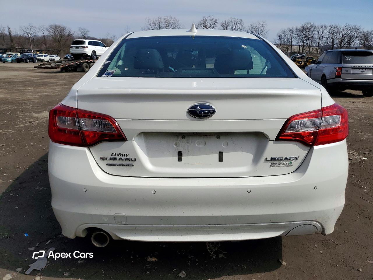Subaru Legacy 2017