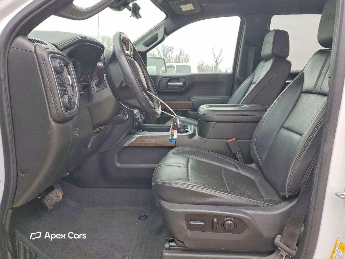 Chevrolet Silverado 2021