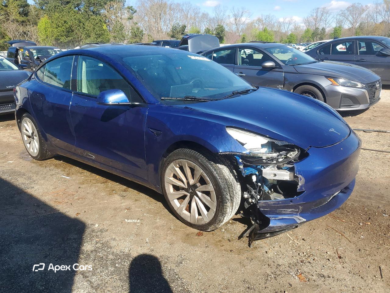 Tesla Model 3 2022