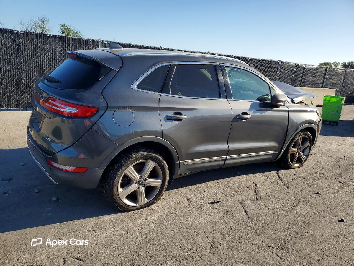 Lincoln MKC 2017