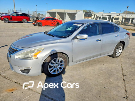 Nissan Altima 2015 - Zdjęcie 1 z 13