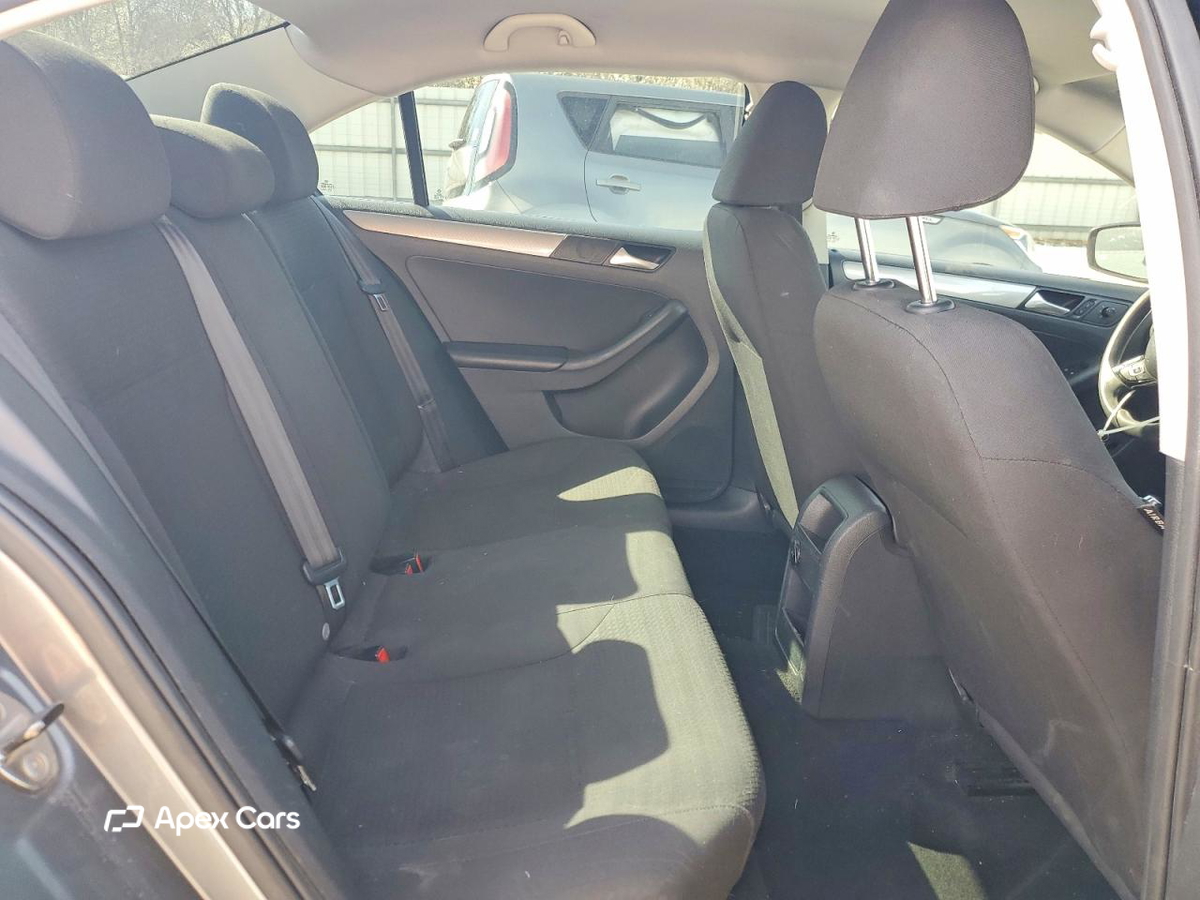 Volkswagen Jetta 2015