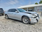 Chrysler 300 2021