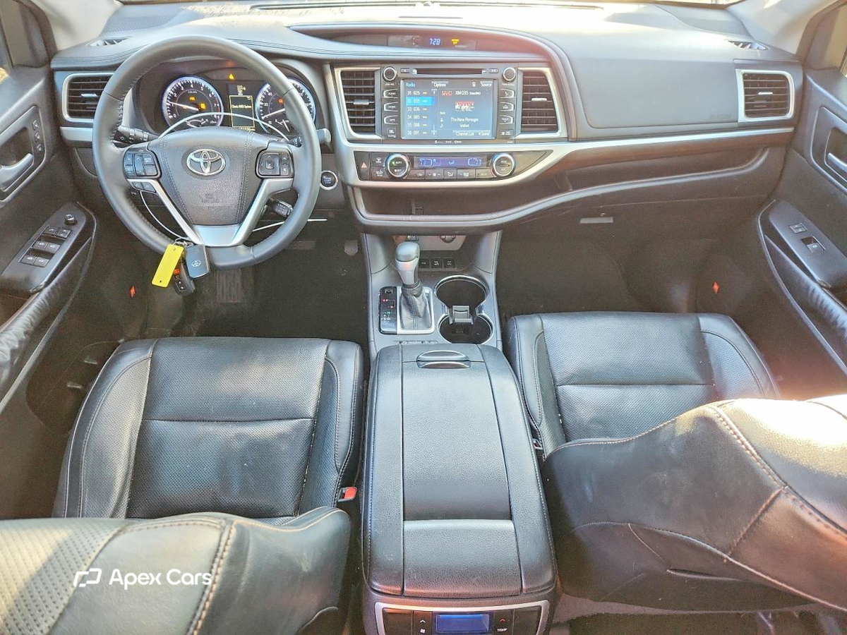 Toyota Highlander 2016